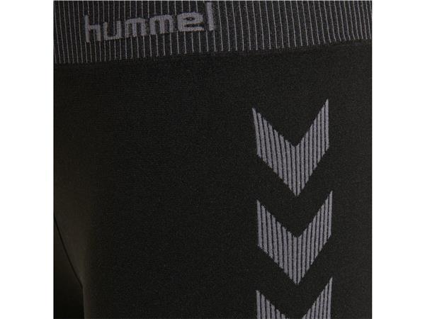 HUMMEL FIRST SEAMLESS KIDS SHORT TIGHTS BLACK 116-128