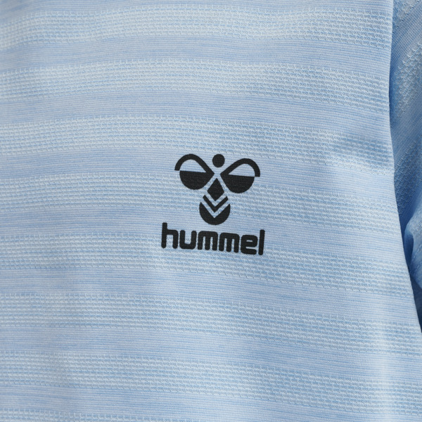 Hummel hmlSUTKIN T-SHIRT S/S - AIRY BLUE - 116